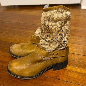 Free people Lace boots 🤎